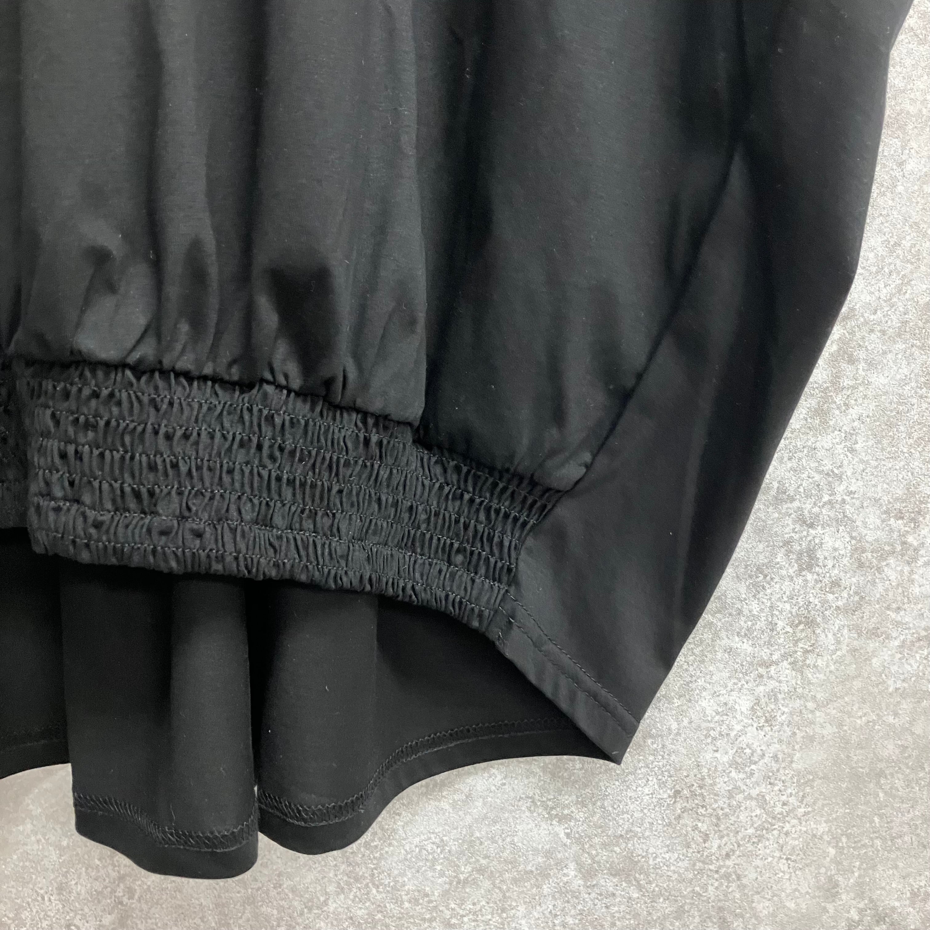 切替シャーリングトップス ブラック※5/21～27迄に順次発送予定