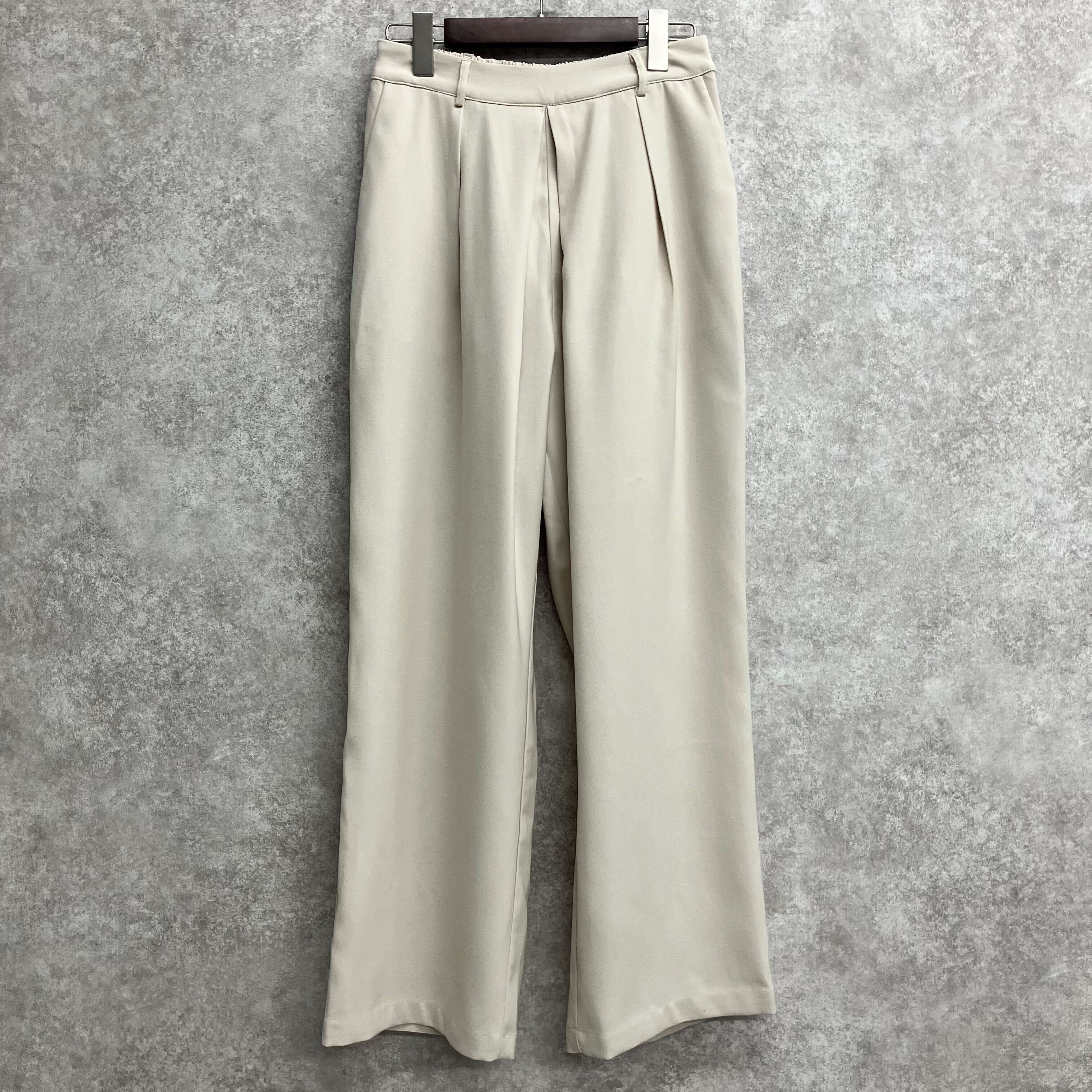 ワイドタック美脚パンツ エクリュ  ※5/28～6/3迄に順次発送予定