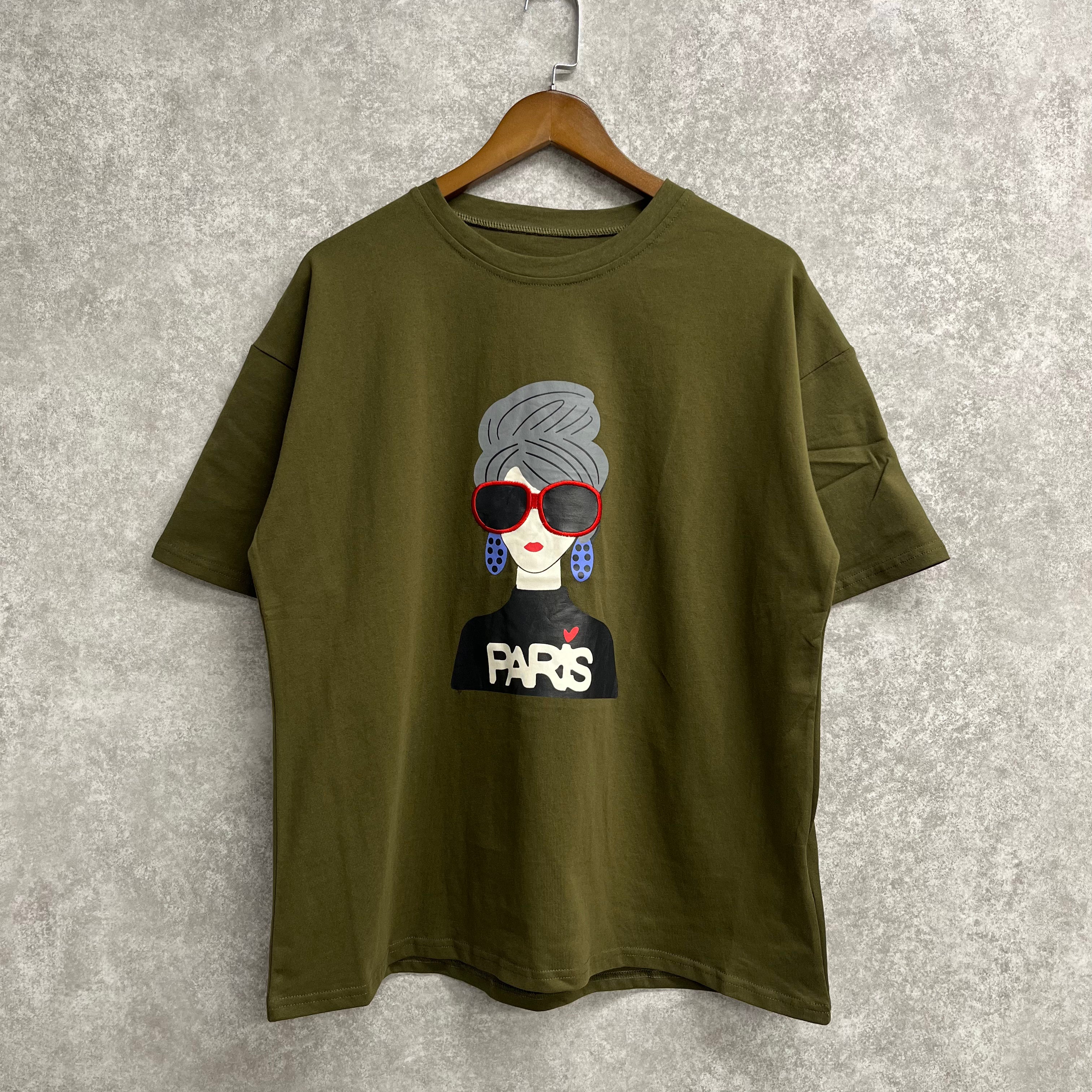 【在庫5点以下】パリガールグラフィックTシャツ  カーキ  ※4/15迄に順次発送予定
