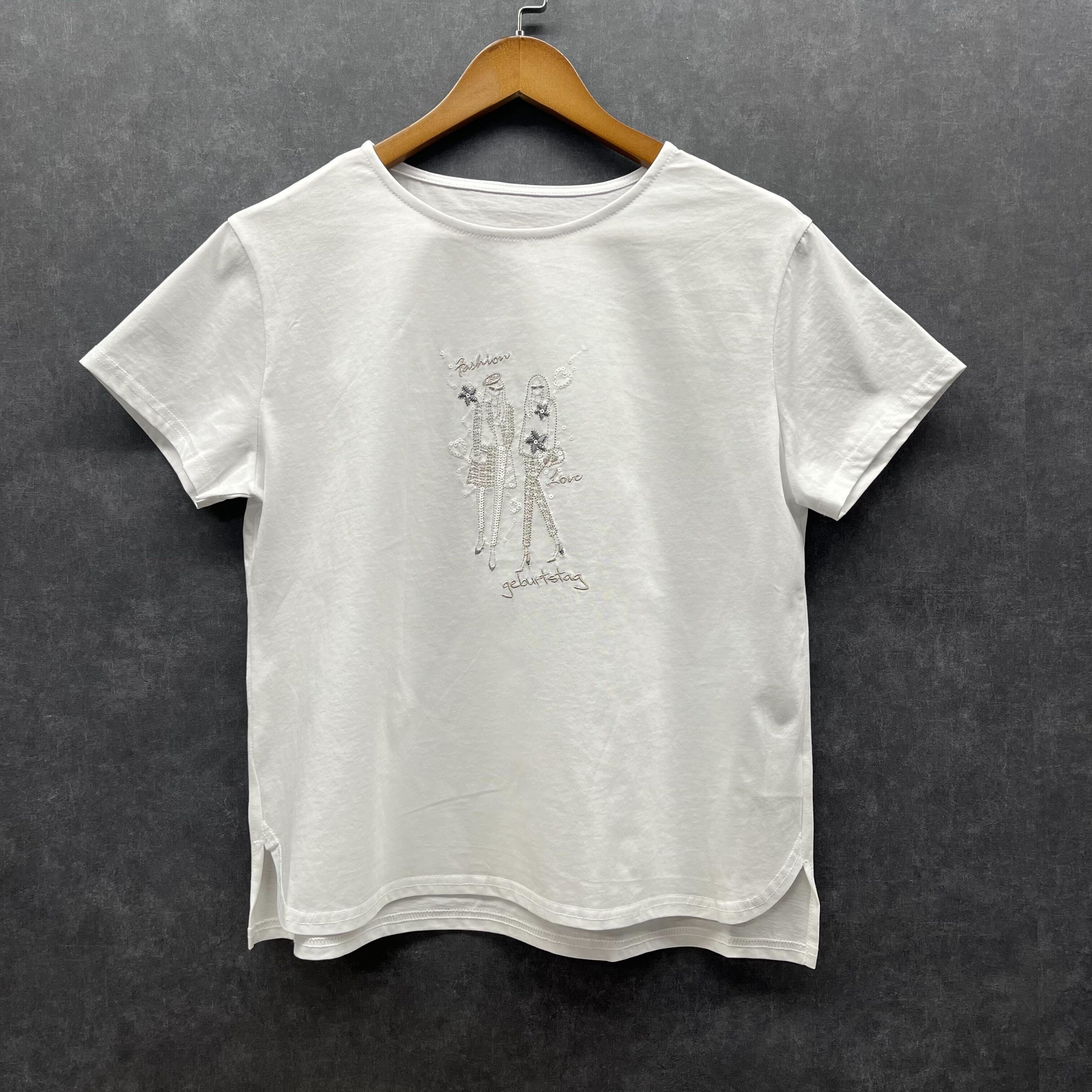 ファッションレディー刺繍Tシャツ オフホワイト※5/28～6/3迄に順次発送予定