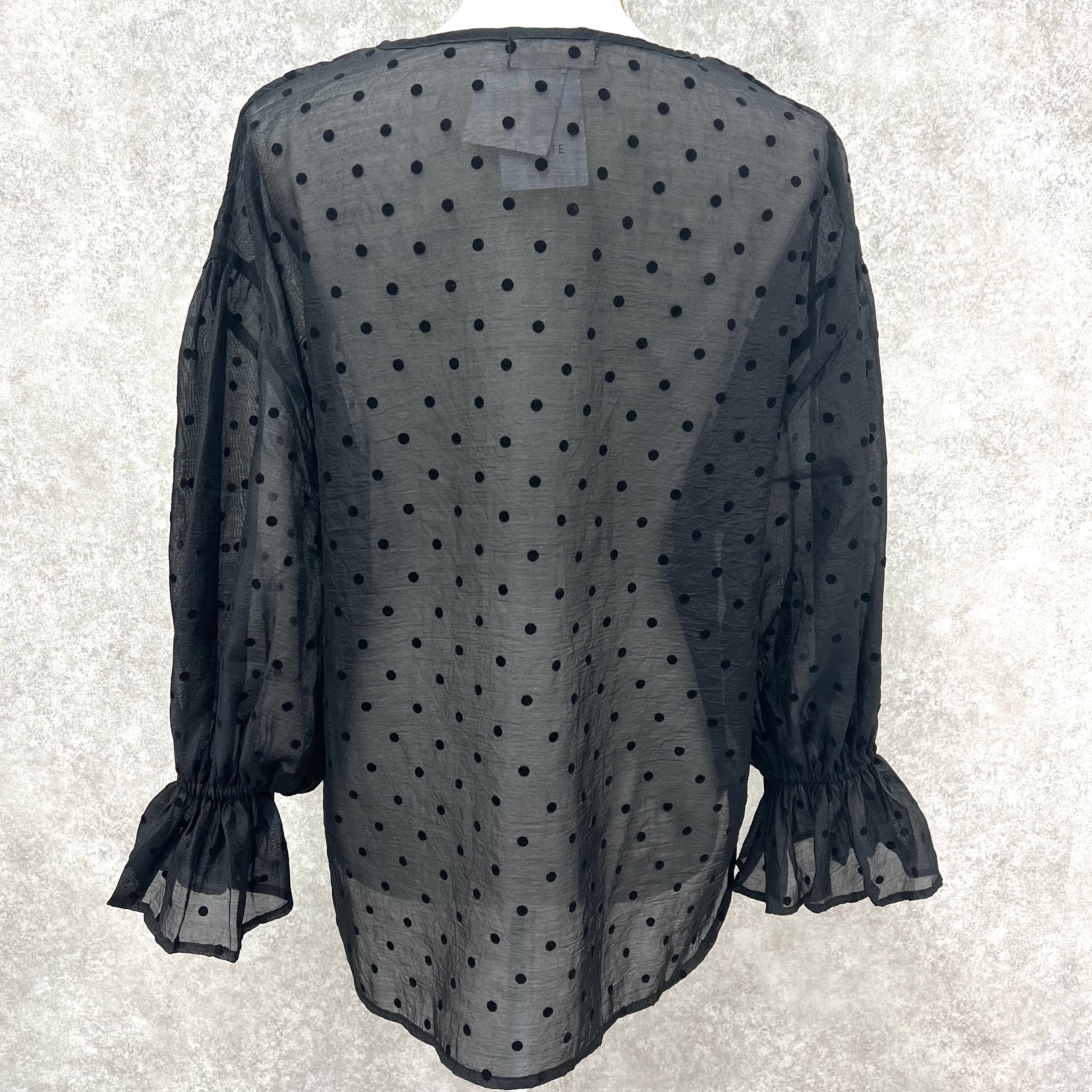 フロッキードットシアーブラウス ブラック ※7/30~8/5より順次発送予定
