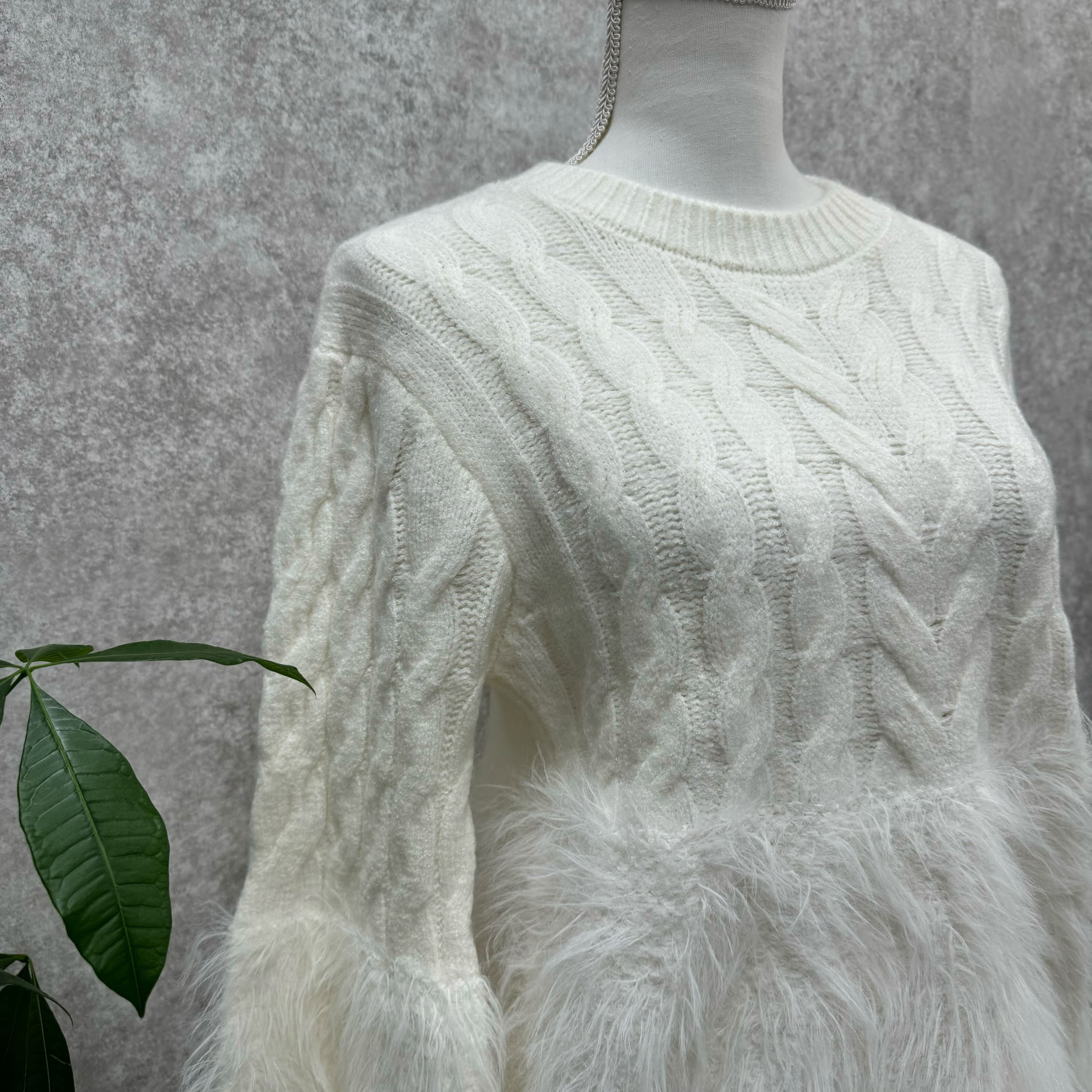 ケーブルシャギーニット　ホワイト※10/21迄に順次発送予定