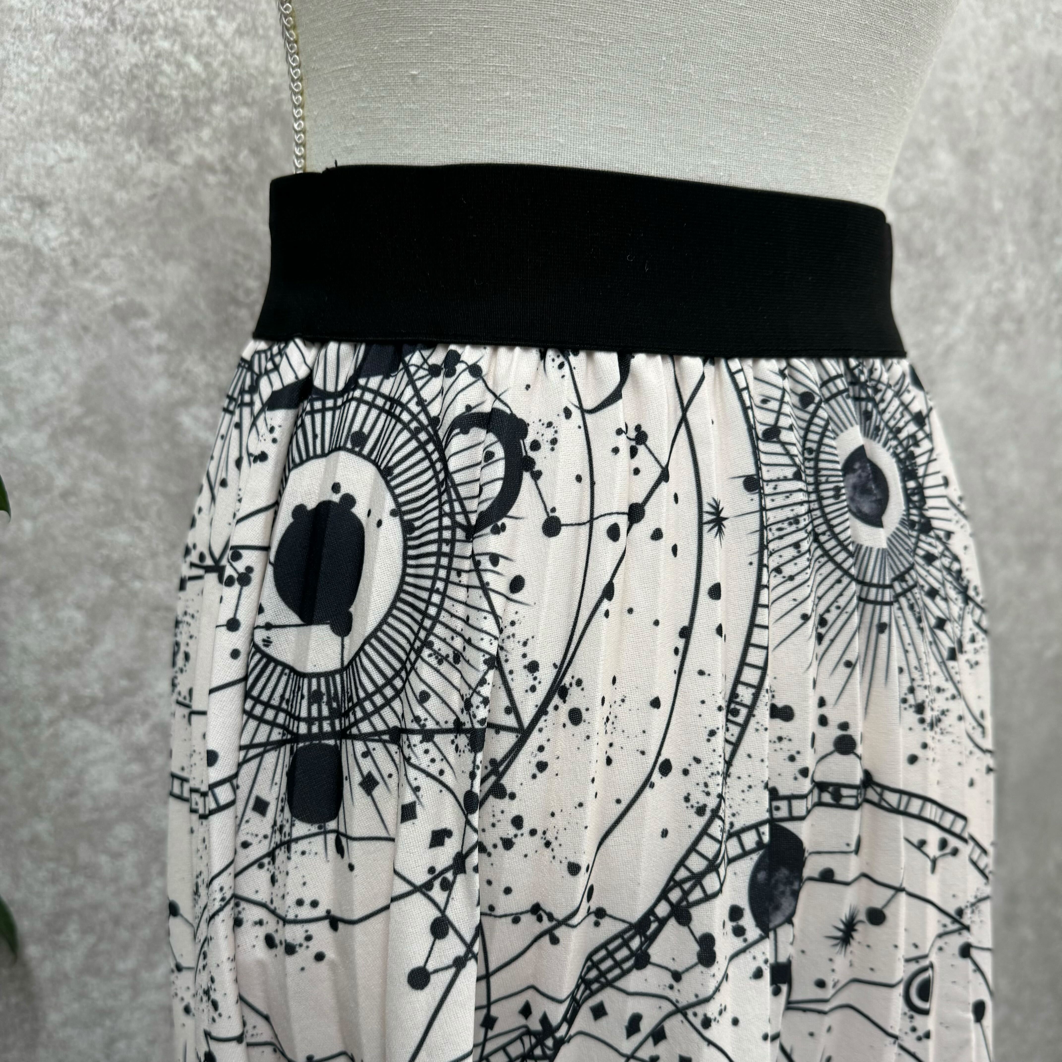 柄プリーツミドルフレアスカート アイボリー ※10/21迄に順次発送予定