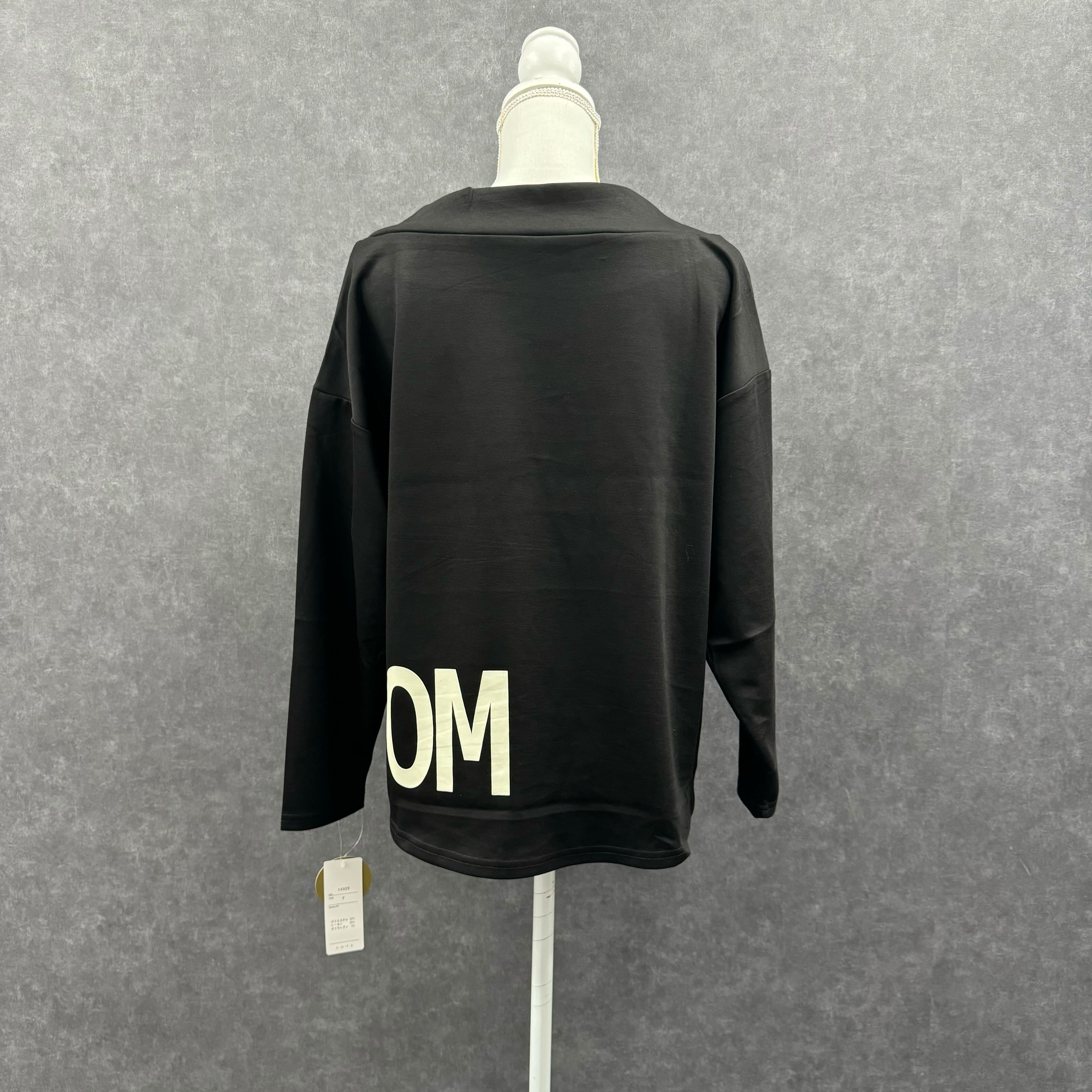 ネックデザインロゴプルオーバー　ブラック※10/21迄に順次発送予定