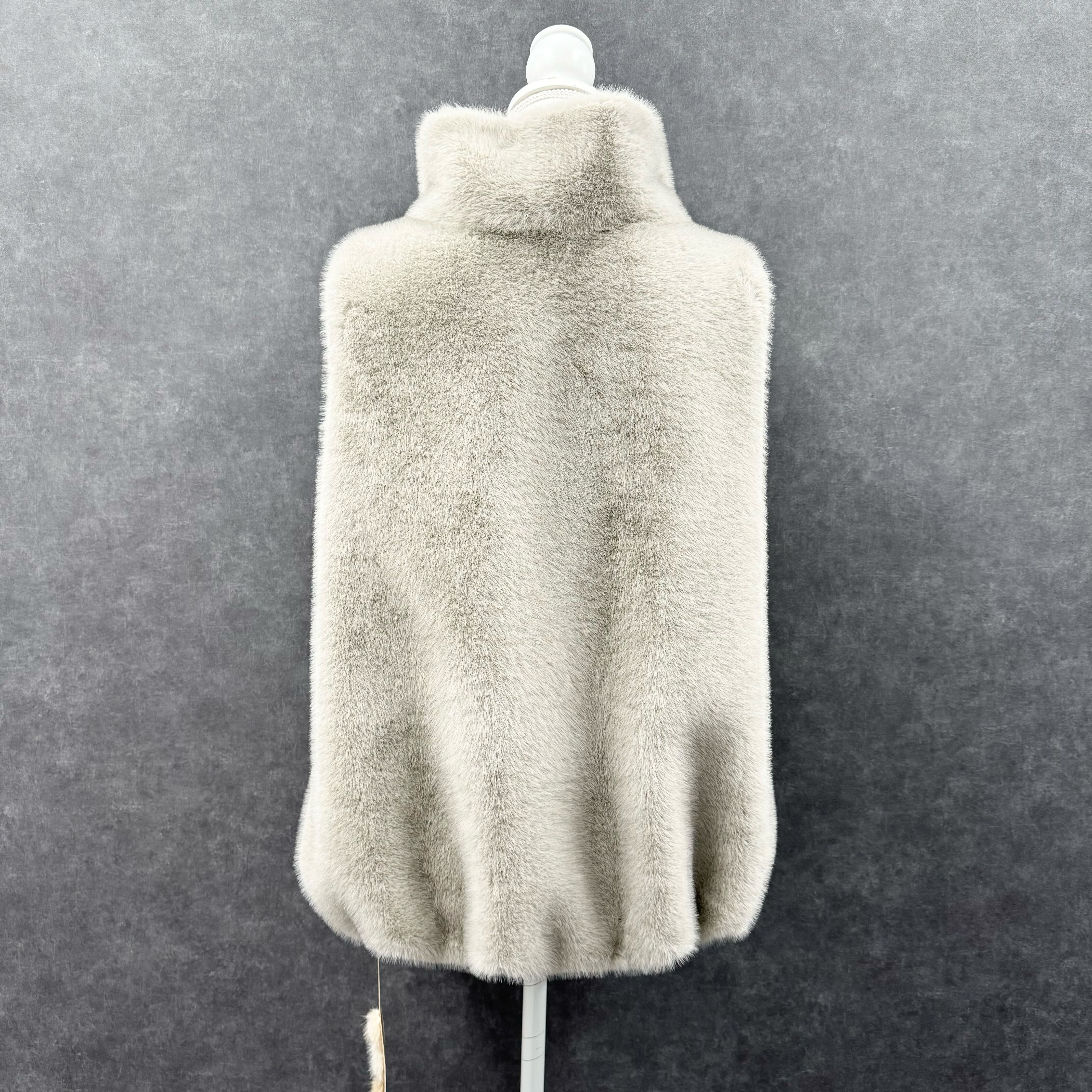 プレミアムネックファーベスト　グレー※10/21迄に順次発送予定