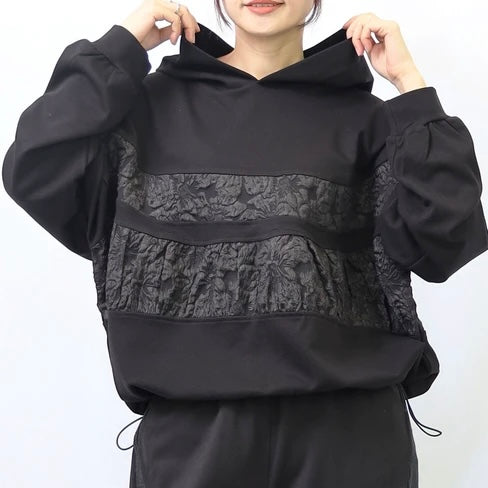 切替ふくれ生地花柄パーカー　ブラック　※11/25迄に順次発送予定