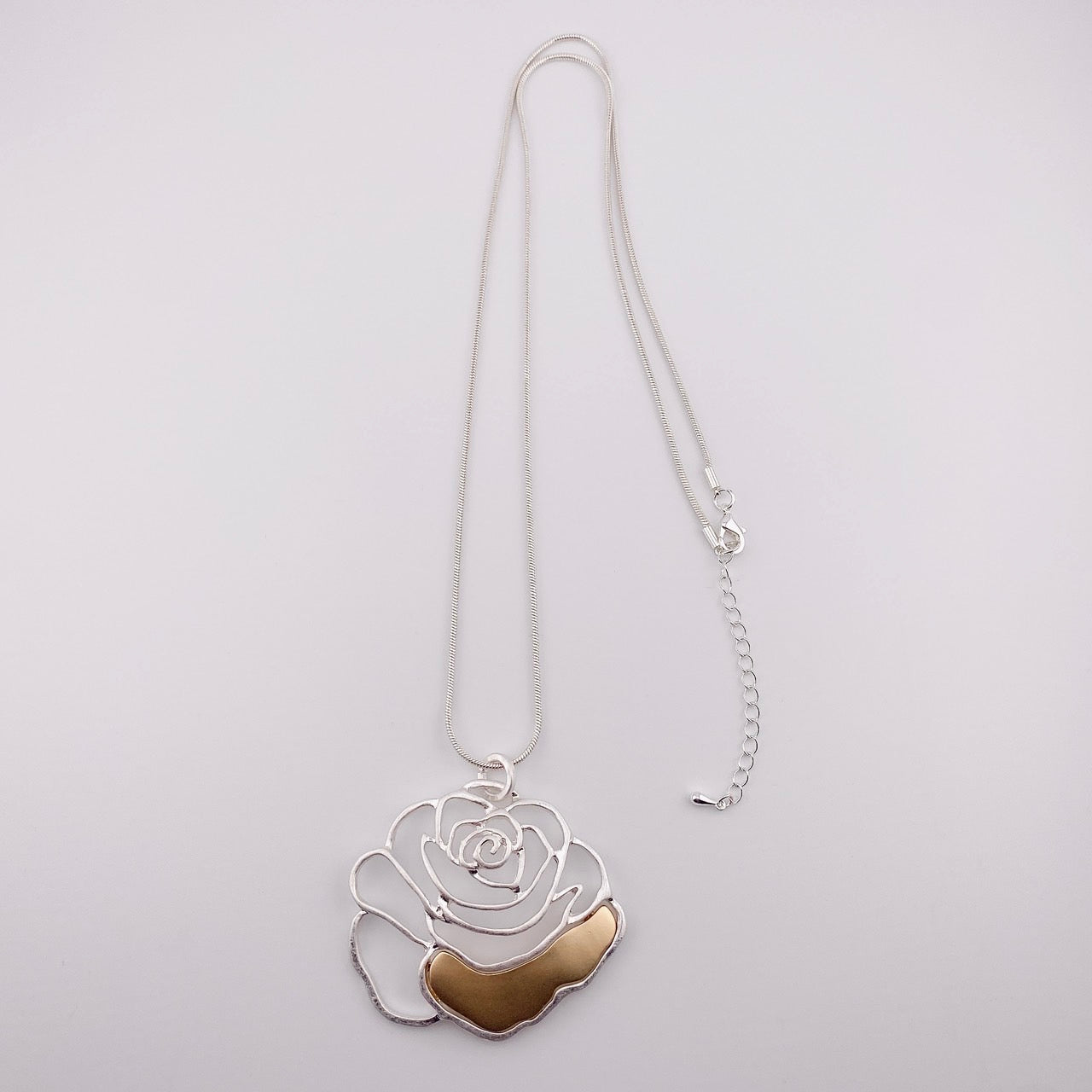 ローズゴールドポイントネックレス※1/14迄に順次発送予定